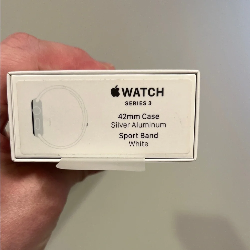 Apple Watch Series 3 - 42mm - Silver Aluminum - Comes Various Bands & Charger